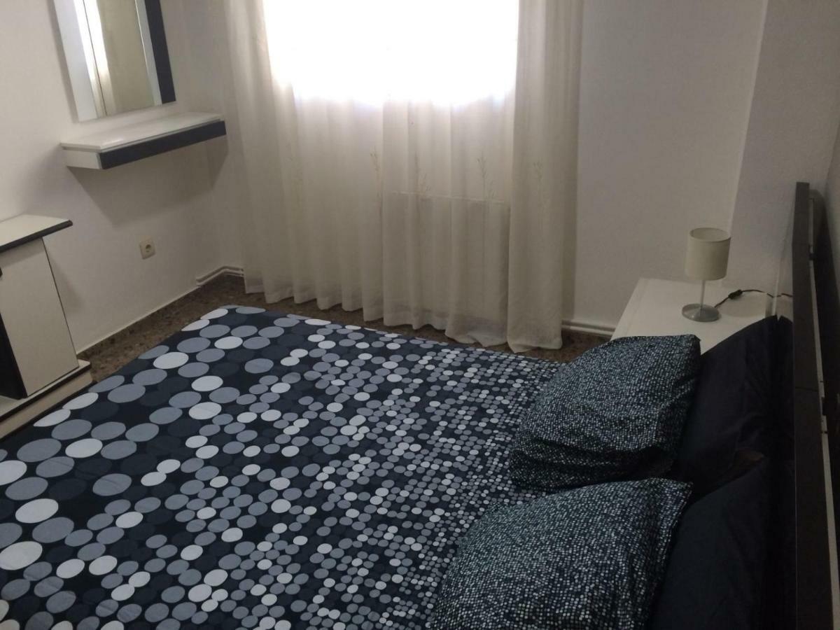 Amplio Y Comodo Apartamento Con Parking Valencia Exterior photo
